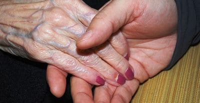 Arthrite maladie retraite vieillesse main doigt muscle