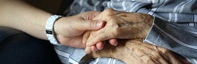 seniors aides vieux âgées maison temps